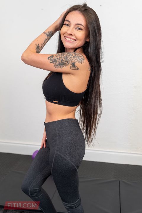Petite Stepdaughter Serena Is Horny For Stepdad Fitness Trainer: Gallery #4