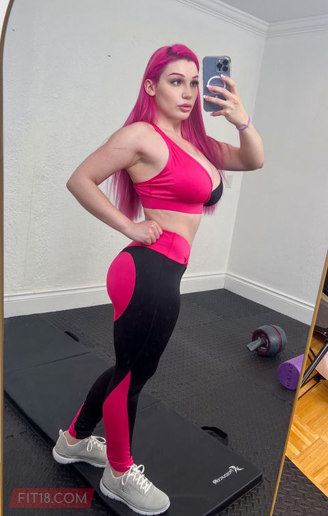 Wild Hair Big Breasts And A Lot Of Fun At The Gym: Gallery #30