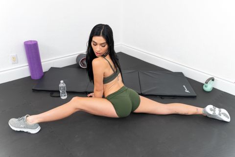 Delilah Dagger Initial Fitness Casting and Creampie: Gallery #11