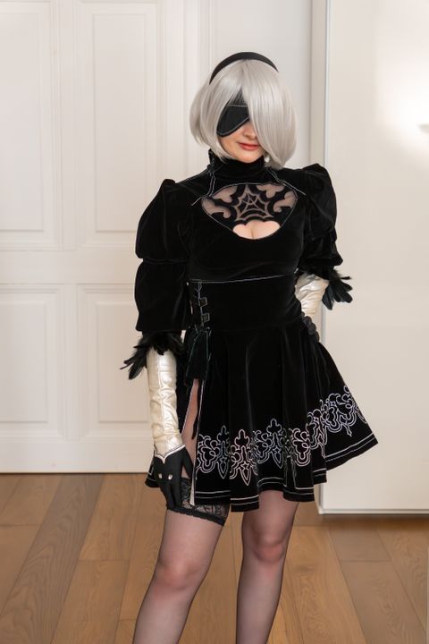 Amber As 2B From Nier Automata: Gallery #1