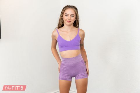 Daisy Fox Initial Fitness Casting and Creampie: Gallery #2