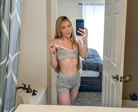 Ashley Tee Initial Fitness Casting: Gallery #13